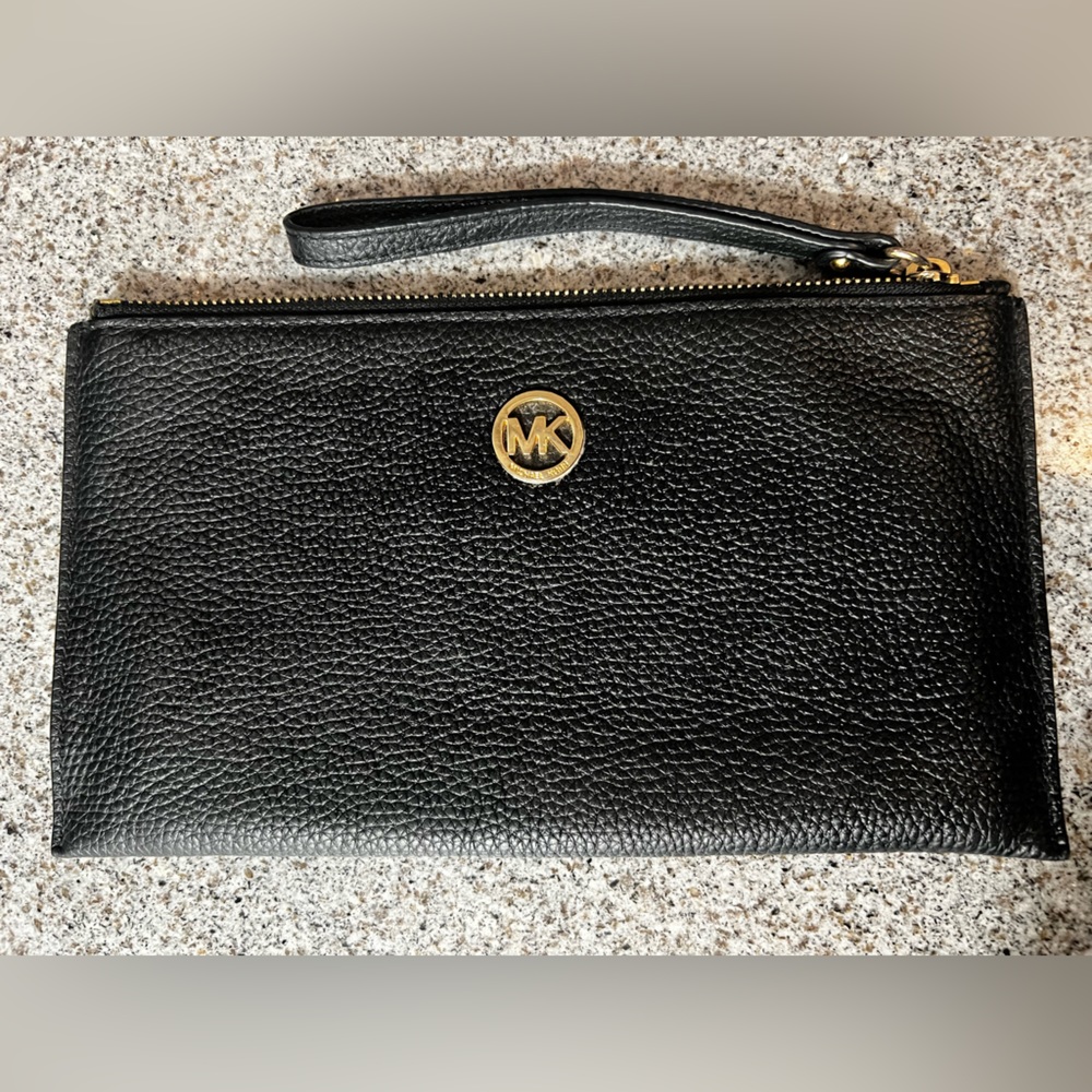 Michael Kors black wristlet wallet